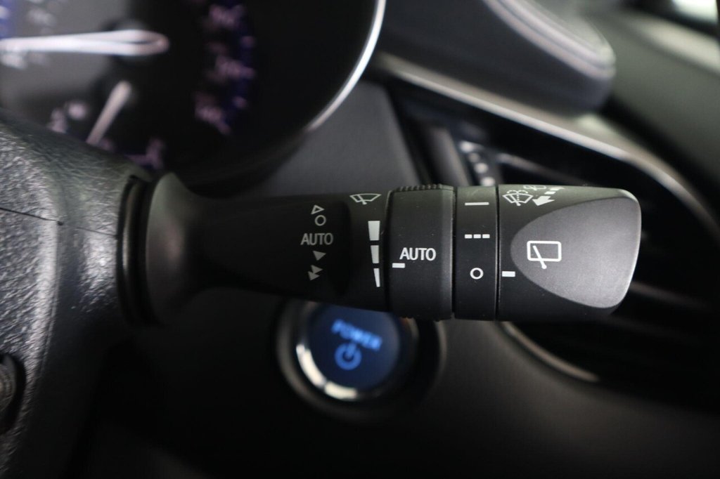 Used Toyota C-HR 2022 for sale - 76333785: Photo 19