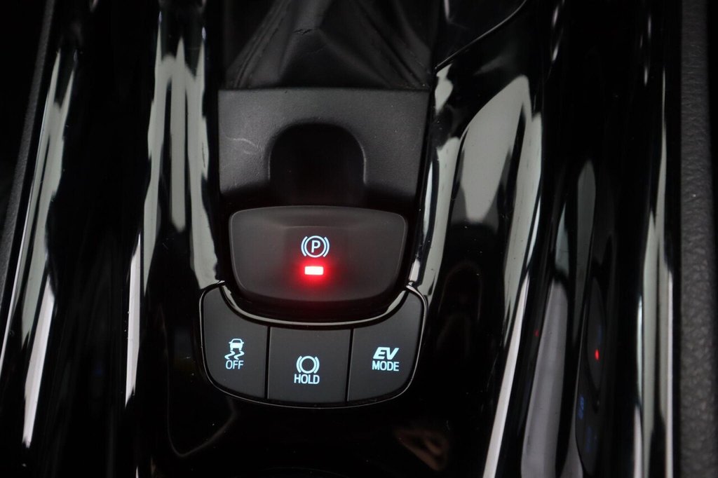 Used Toyota C-HR 2022 for sale - 76333785: Photo 23