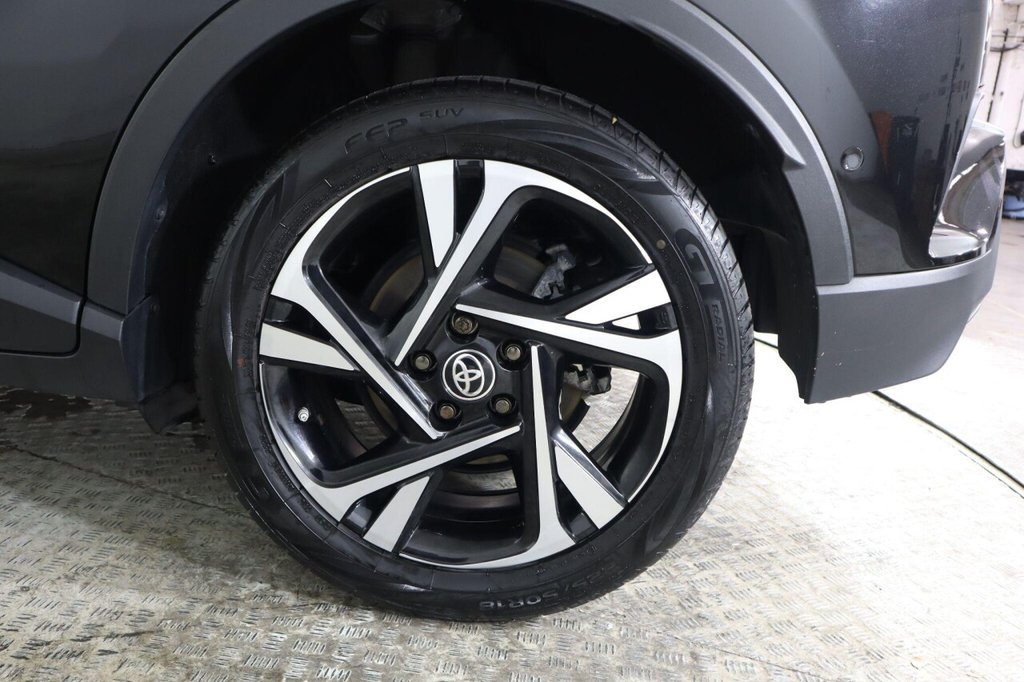 Used Toyota C-HR 2022 for sale - 76333785: Photo 30