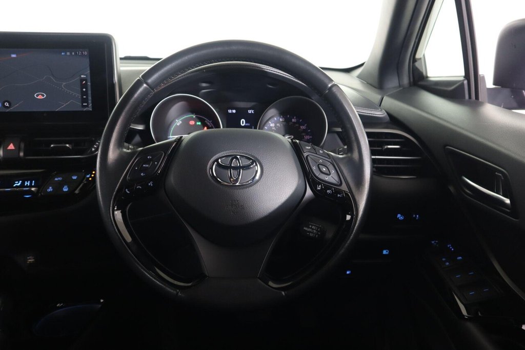 Used Toyota C-HR 2022 for sale - 76333785: Photo 44