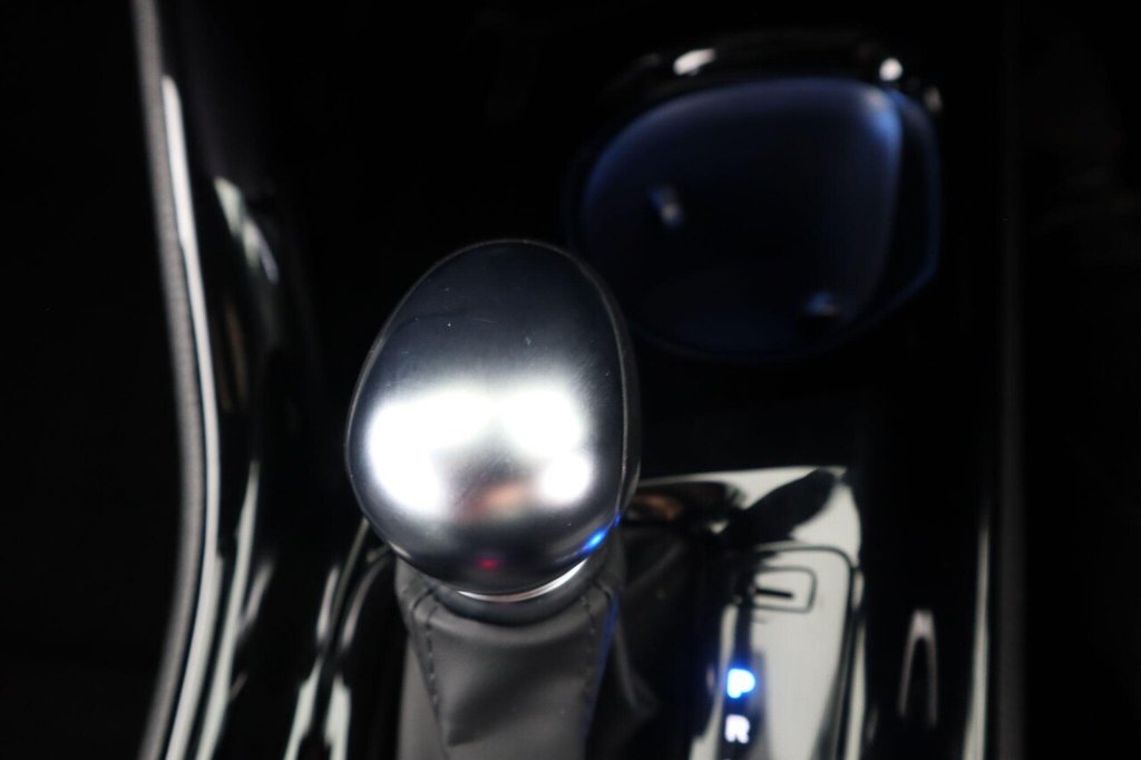 Used Toyota C-HR 2022 for sale - 76333785: Photo 46
