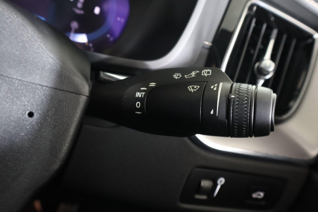 Used Volvo XC60 2022 for sale - 76406796: Photo 20