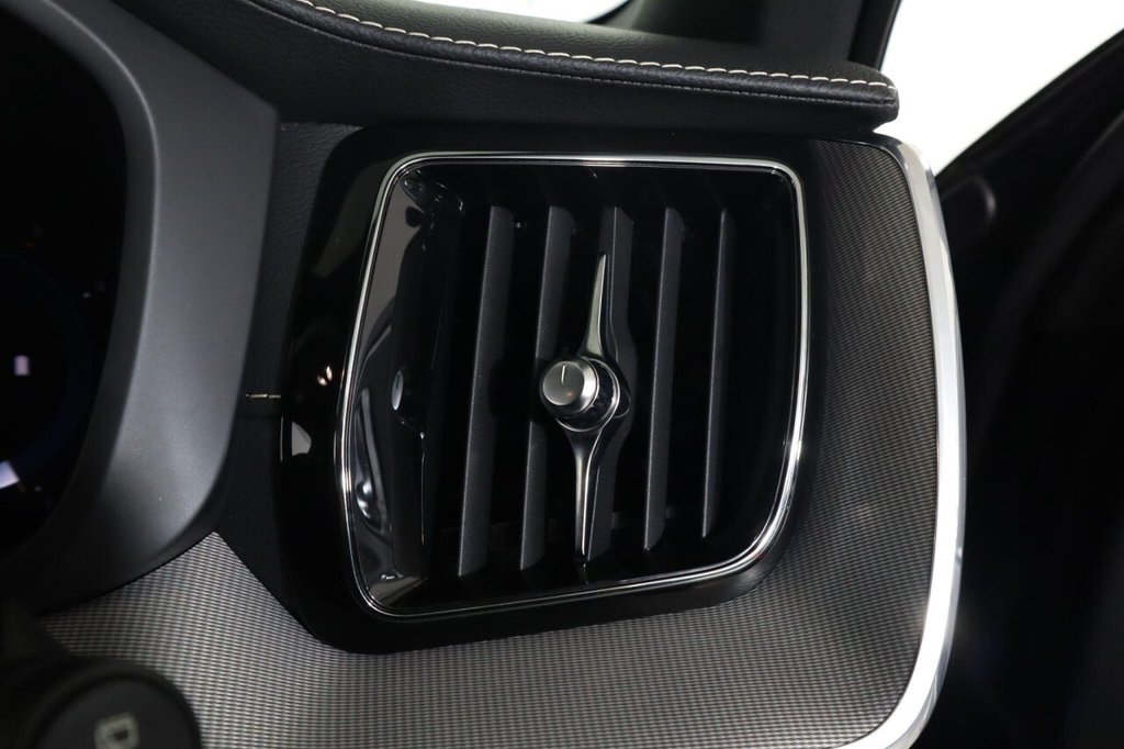 Used Volvo XC60 2022 for sale - 76406796: Photo 27