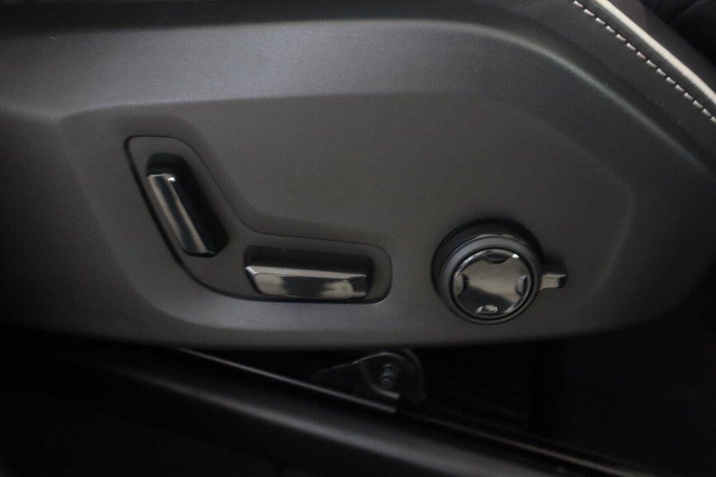 Used Volvo XC60 2022 for sale - 76406796: Photo 30