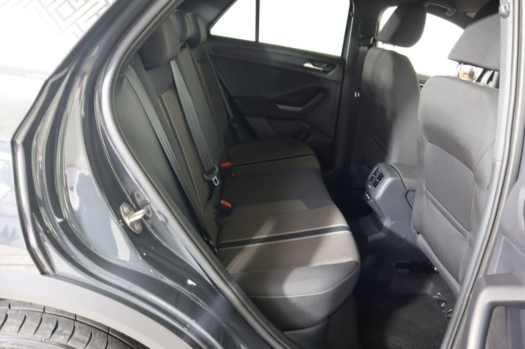 Used Volkswagen T-Roc 2021 for sale - 76496413: Photo 16