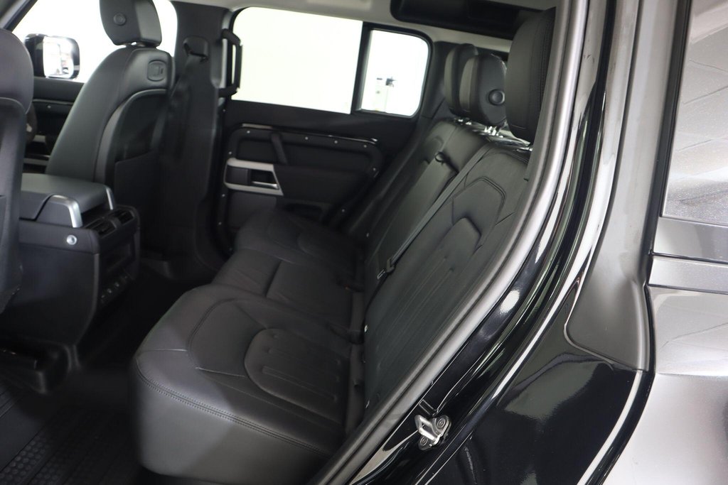 Used Land Rover Defender 110 2021 for sale - 78219282: Photo 18