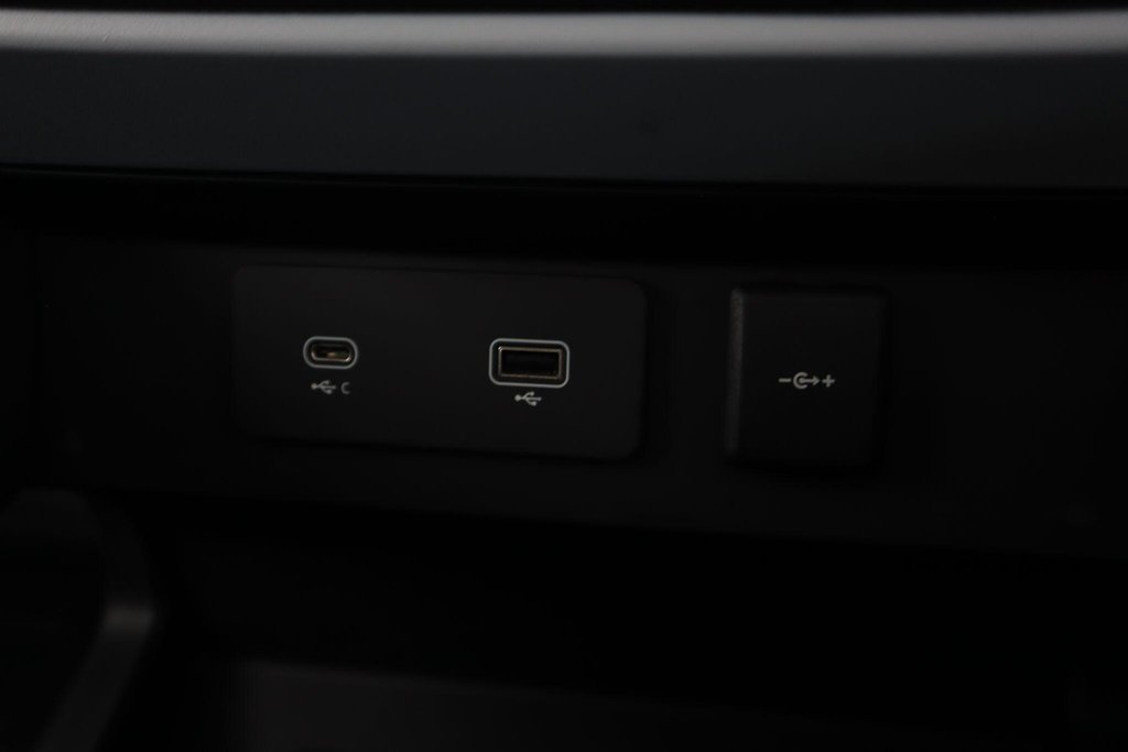 Used Land Rover Defender 110 2021 for sale - 78219282: Photo 25