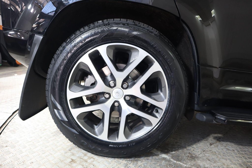 Used Land Rover Defender 110 2021 for sale - 78219282: Photo 33