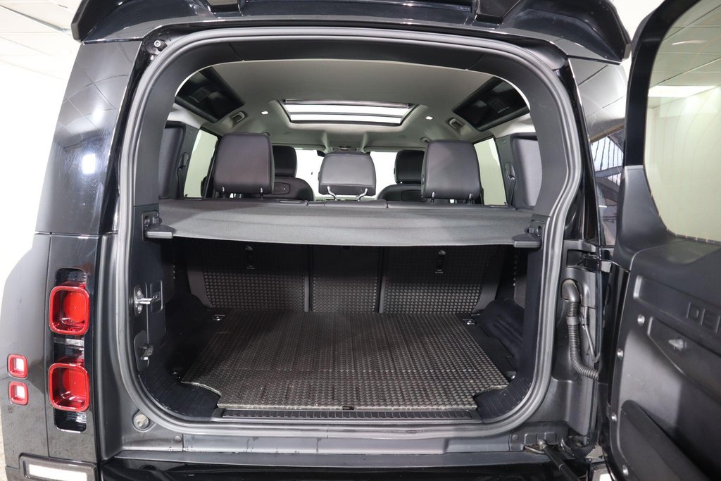 Used Land Rover Defender 110 2021 for sale - 78219282: Photo 49