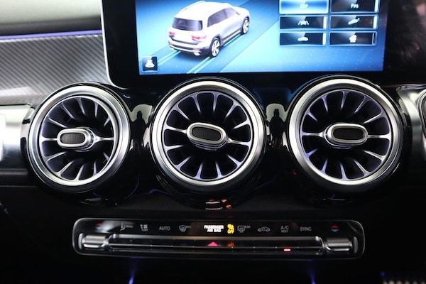Used Mercedes-Benz GLB 2020 for sale - 75716143: Photo 33