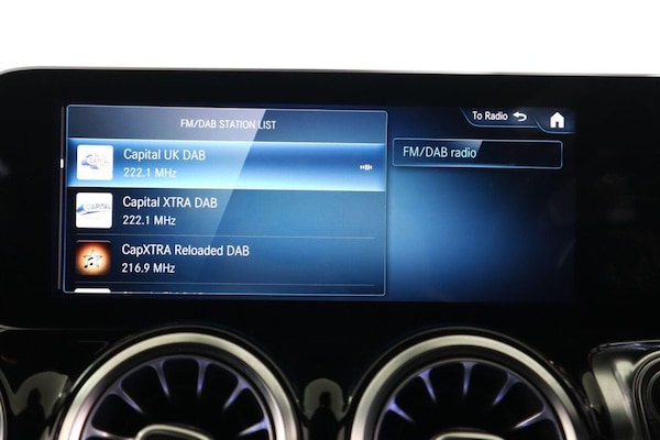 Used Mercedes-Benz GLB 2020 for sale - 75716143: Photo 40
