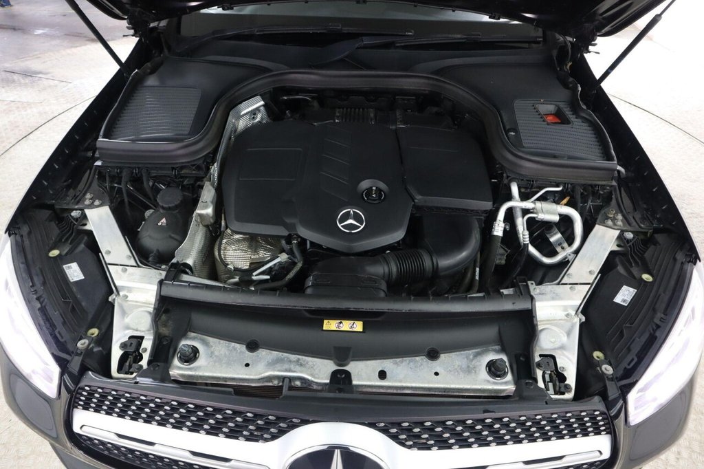 Used Mercedes-Benz GLC 2020 for sale - 76163544: Photo 27