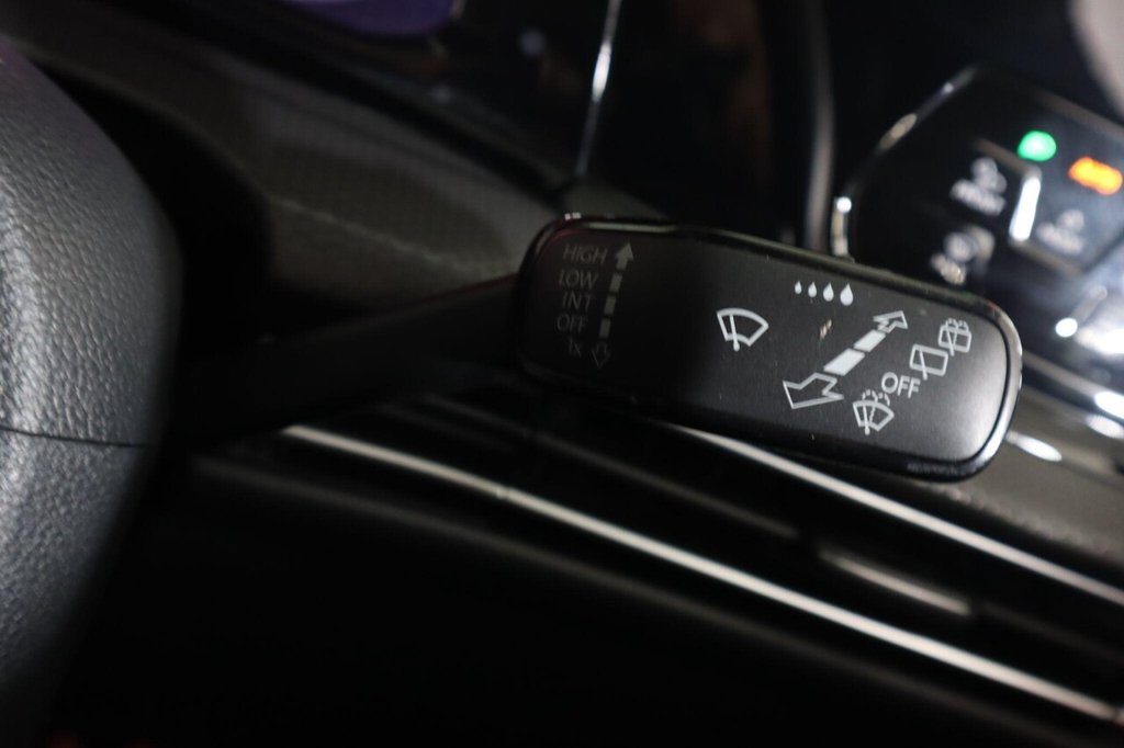 Used Volkswagen Golf 2021 for sale - 76470499: Photo 19