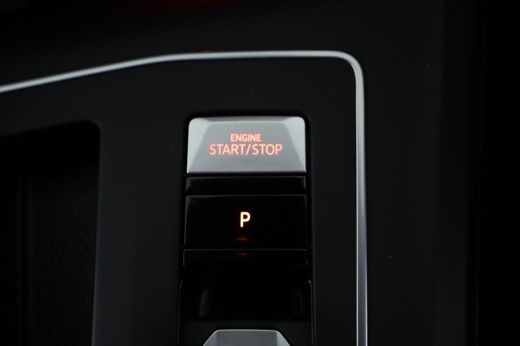 Used Volkswagen Golf 2021 for sale - 76470499: Photo 21