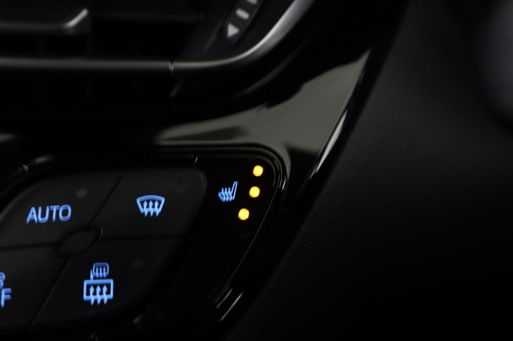 Used Toyota C-HR 2021 for sale - 77507742: Photo 22