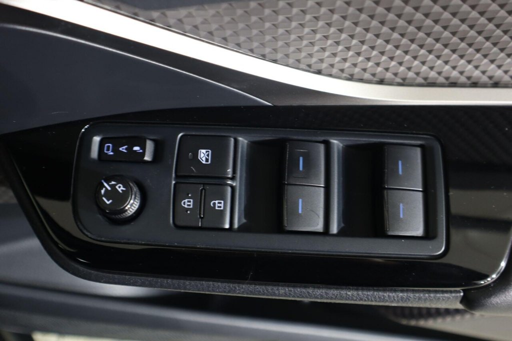 Used Toyota C-HR 2021 for sale - 77507742: Photo 27