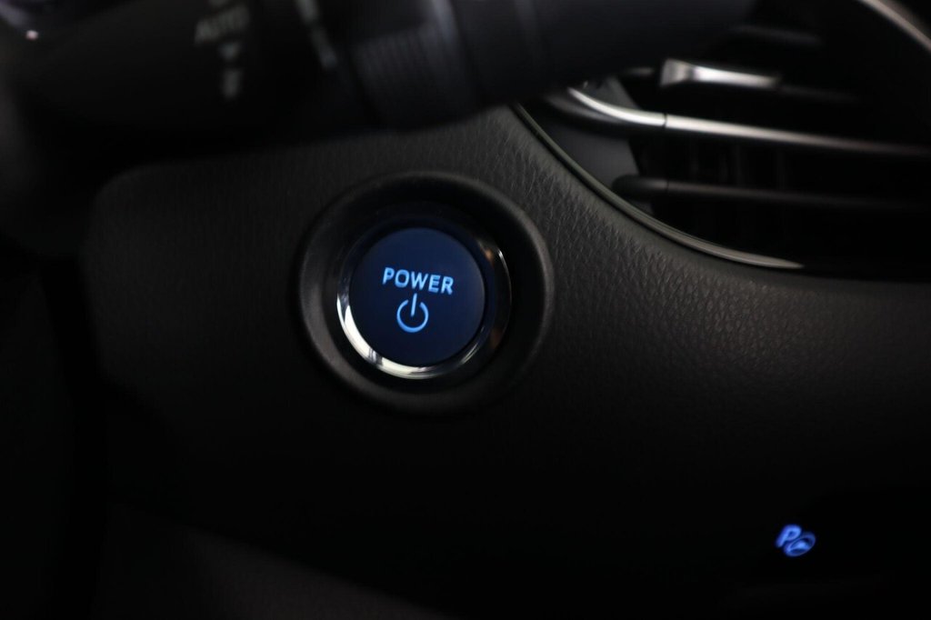 Used Toyota C-HR 2021 for sale - 77507742: Photo 50