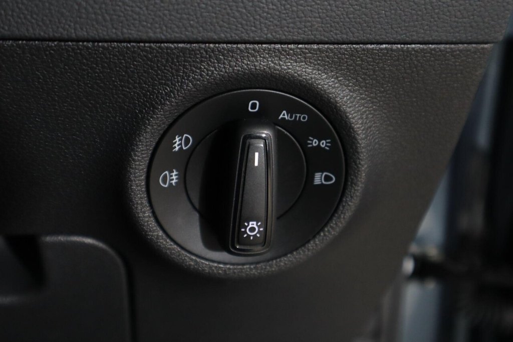 Used Skoda Karoq 2019 for sale - 76470498: Photo 23