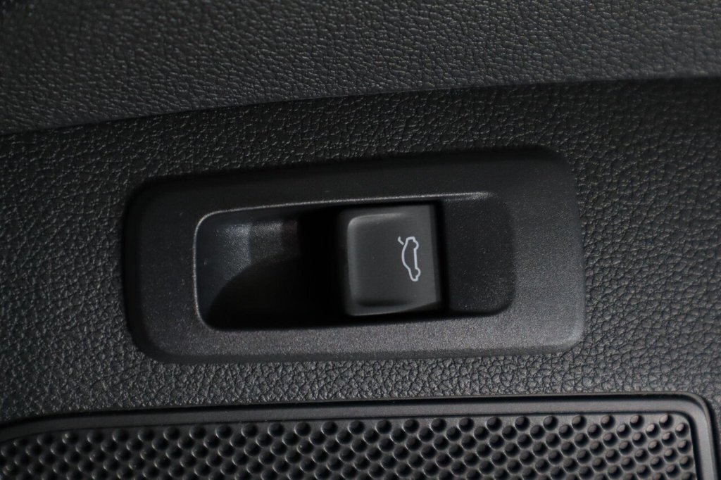 Used Skoda Karoq 2019 for sale - 76470498: Photo 25