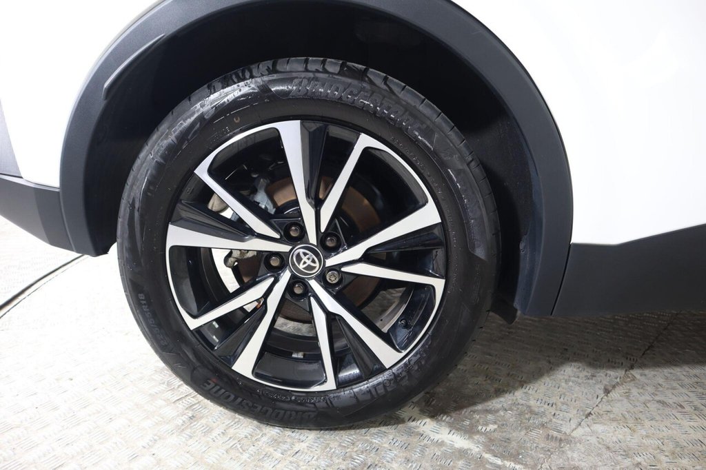 Used Toyota C-HR 2024 for sale - 77452408: Photo 29