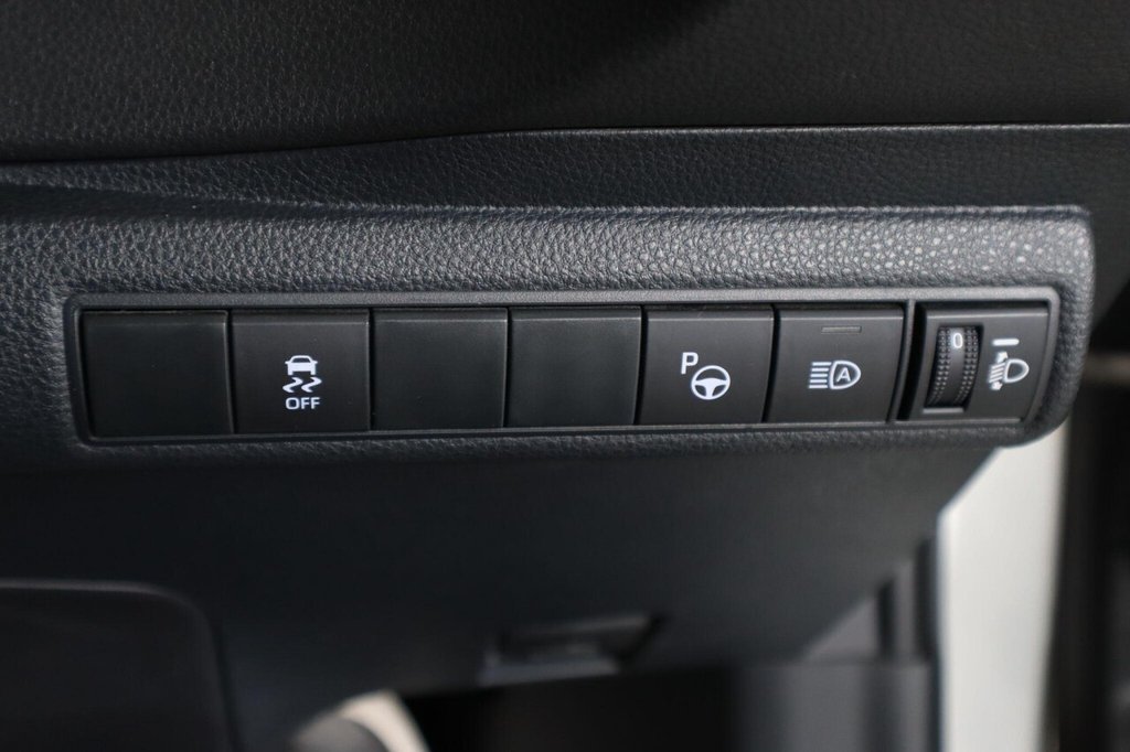 Used Toyota Corolla 2020 for sale - 76376010: Photo 26