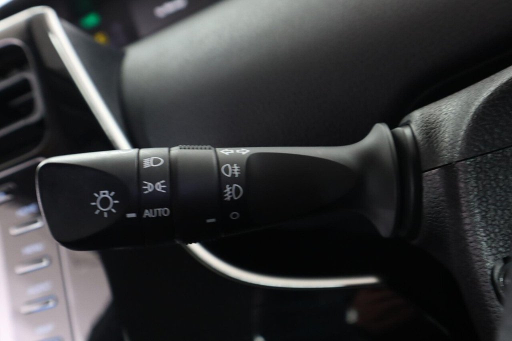 Used Toyota Prius 2022 for sale - 76783409: Photo 19