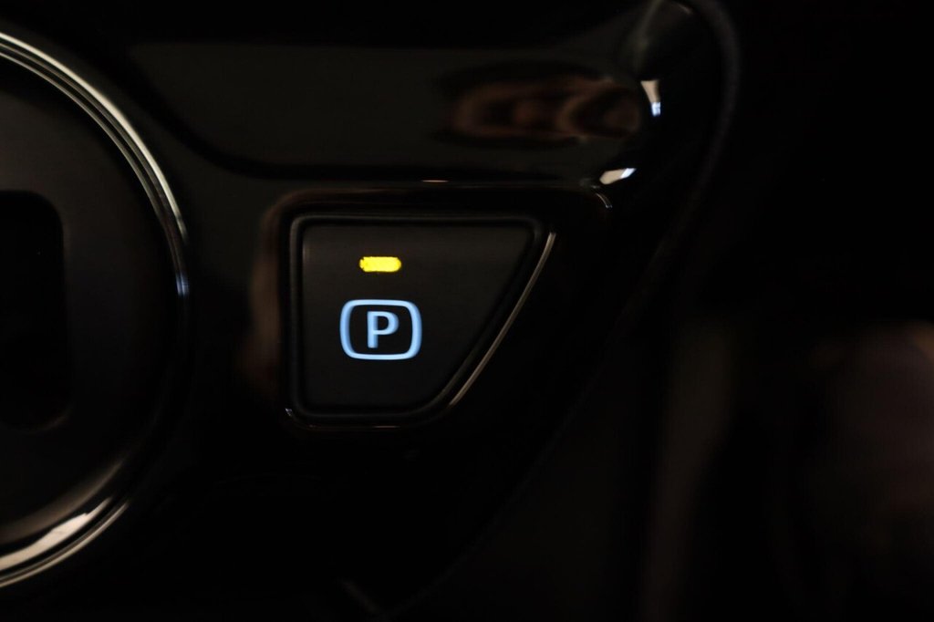 Used Toyota Prius 2022 for sale - 76783409: Photo 22