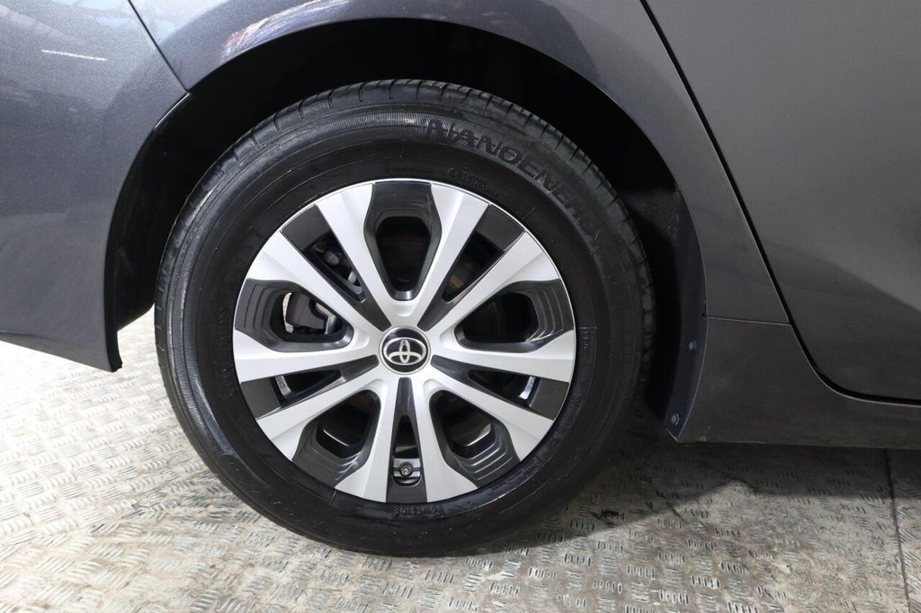 Used Toyota Prius 2022 for sale - 76783409: Photo 30