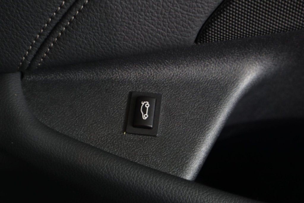 Used BMW 5 Series 2022 for sale - 77276388: Photo 23