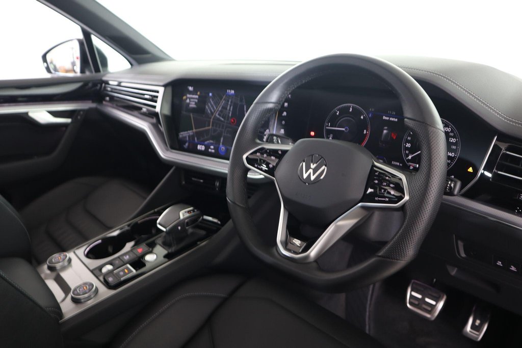 Used Volkswagen Touareg 2023 for sale - 78219285: Photo 11