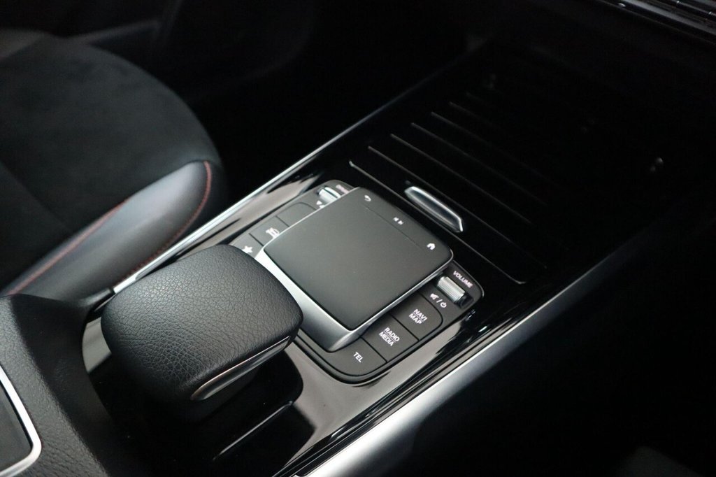 Used Mercedes-Benz GLB 2022 for sale - 76962668: Photo 47