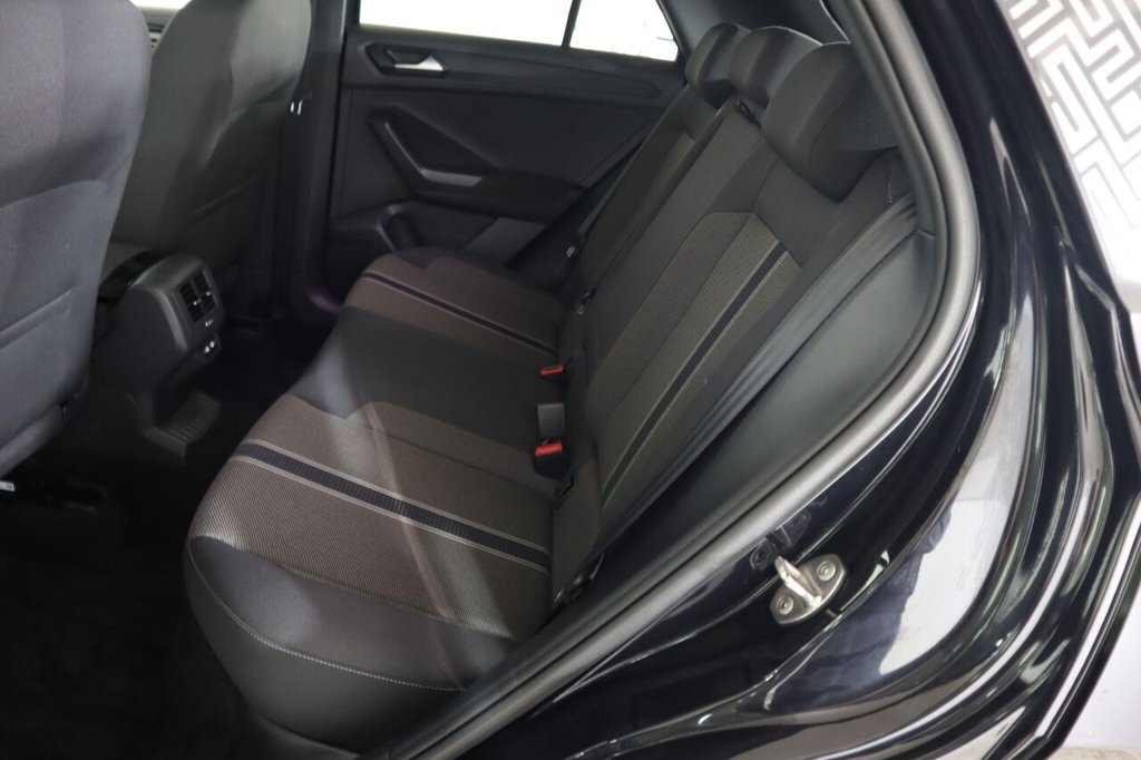 Used Volkswagen T-Roc 2021 for sale - 78110150: Photo 16
