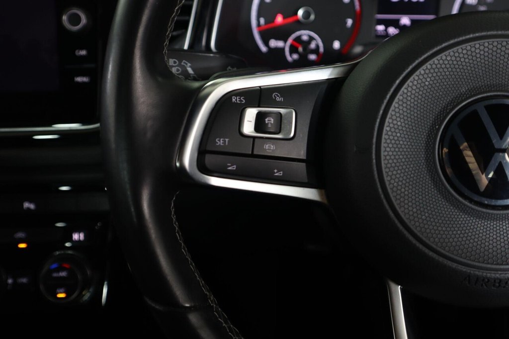 Used Volkswagen T-Roc 2021 for sale - 78110150: Photo 18