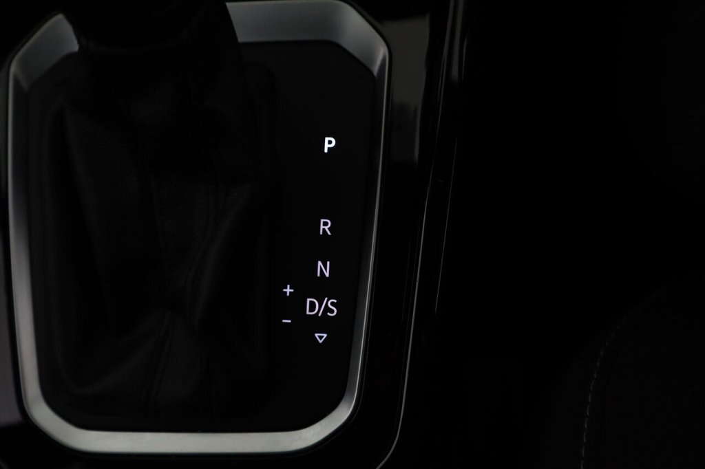 Used Volkswagen T-Roc 2021 for sale - 78110150: Photo 22