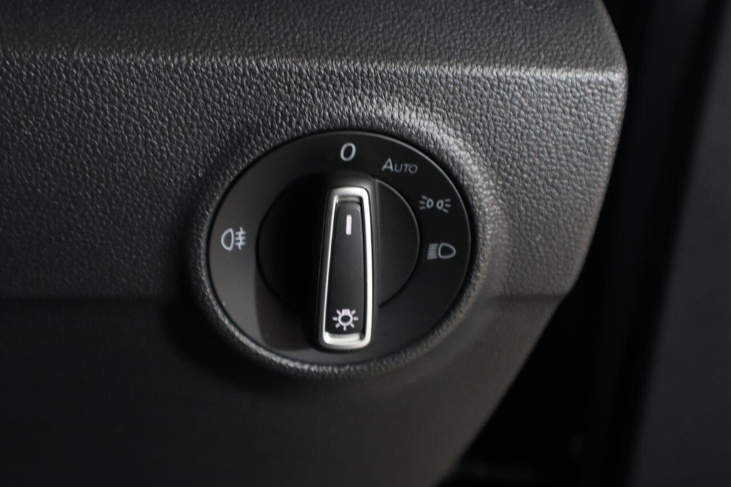 Used Volkswagen T-Roc 2021 for sale - 78110150: Photo 24