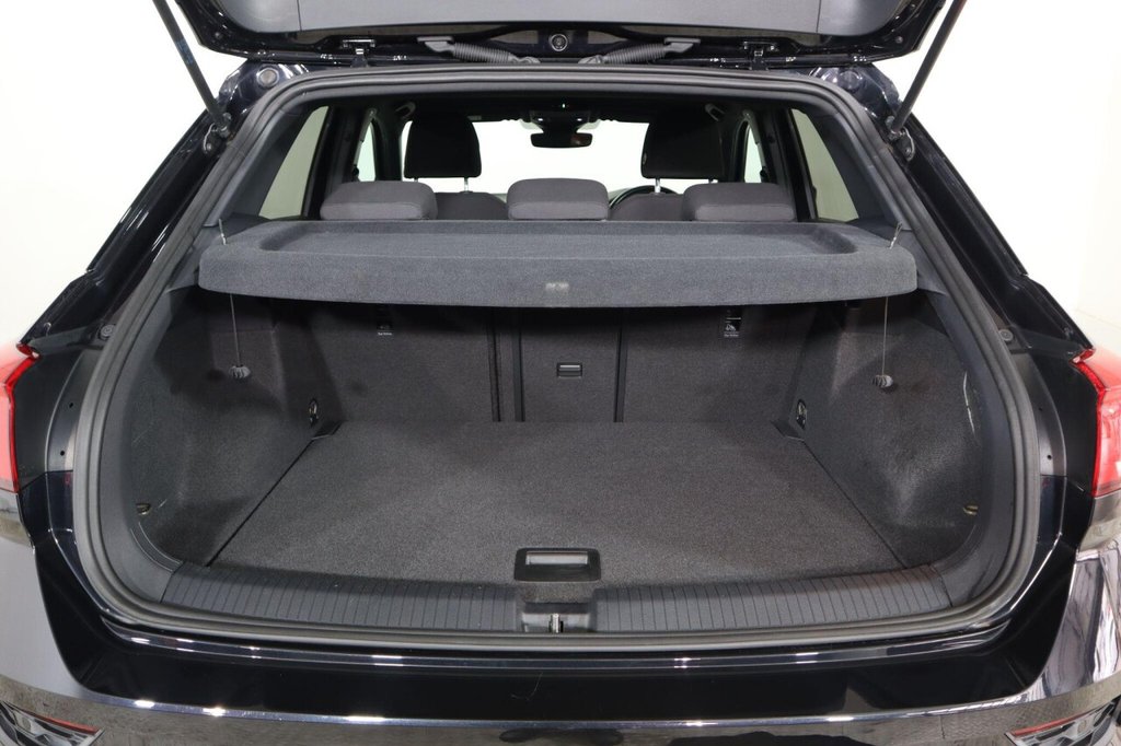 Used Volkswagen T-Roc 2021 for sale - 78110150: Photo 47