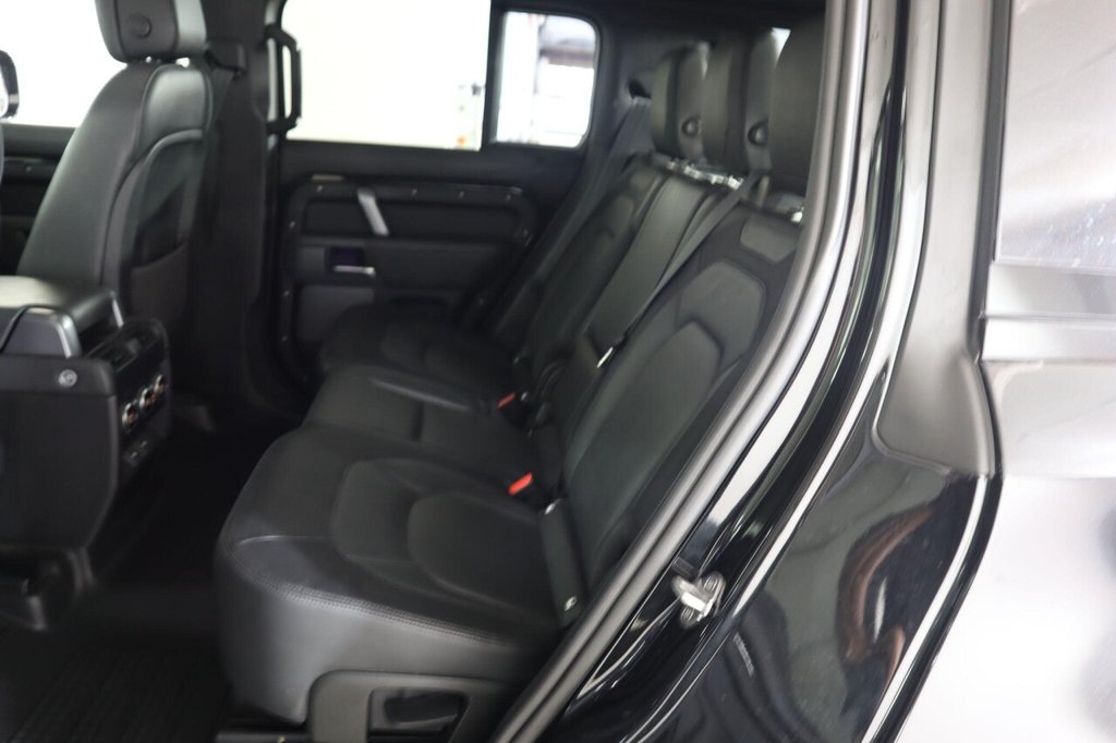 Used Land Rover Defender 2023 for sale - 77356163: Photo 16