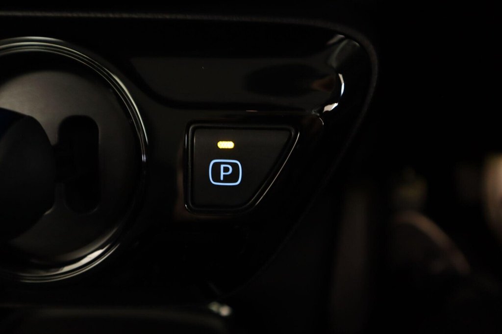 Used Toyota Prius 2022 for sale - 76798169: Photo 22