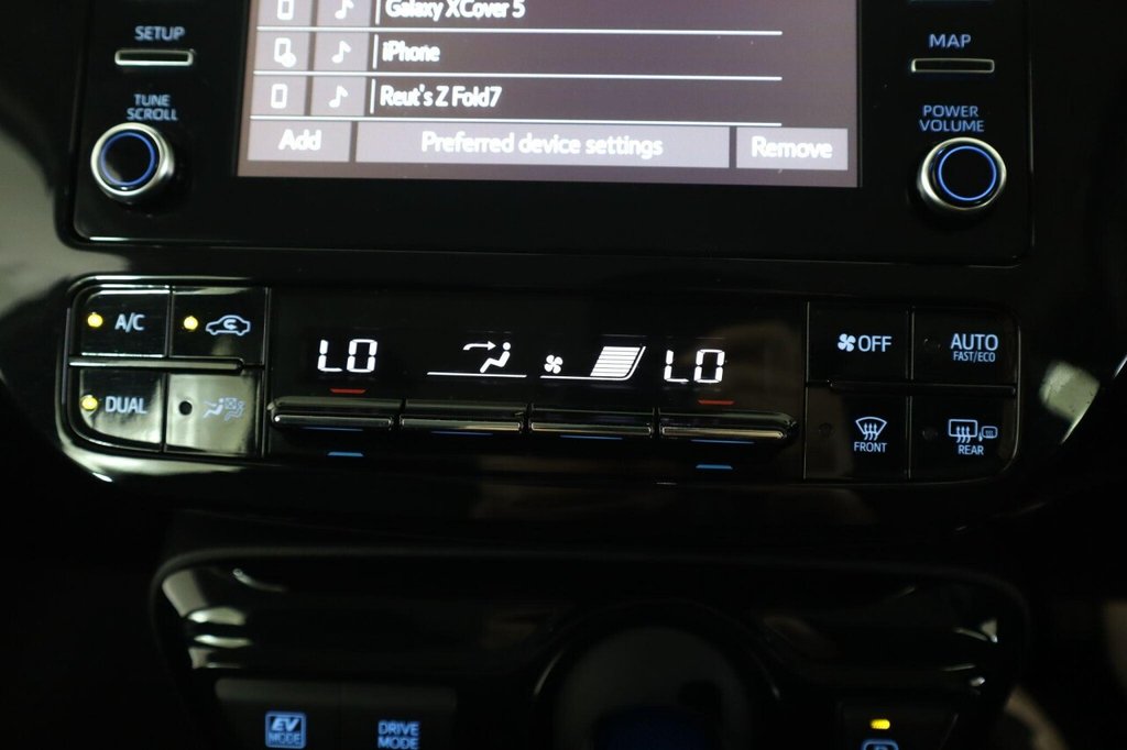 Used Toyota Prius 2022 for sale - 76798169: Photo 33