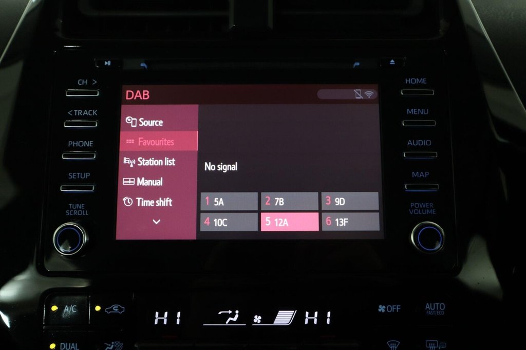 Used Toyota Prius 2022 for sale - 76798169: Photo 37