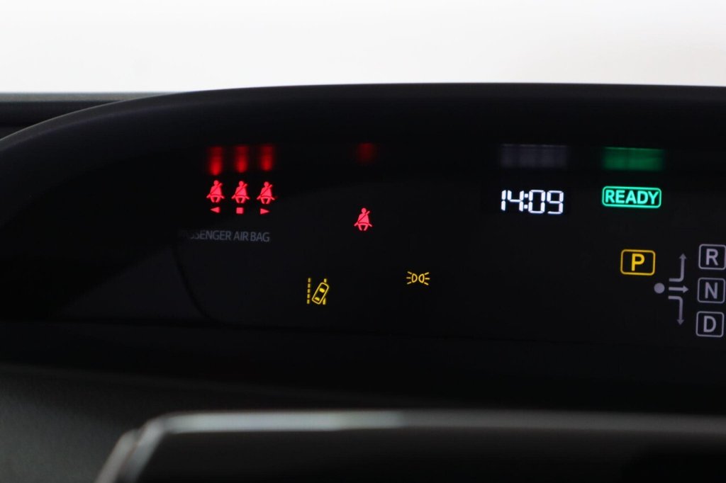 Used Toyota Prius 2022 for sale - 76798169: Photo 41