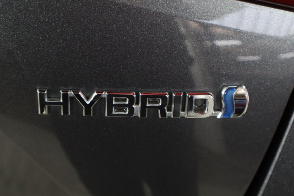 Used Toyota Prius 2022 for sale - 76798169: Photo 46