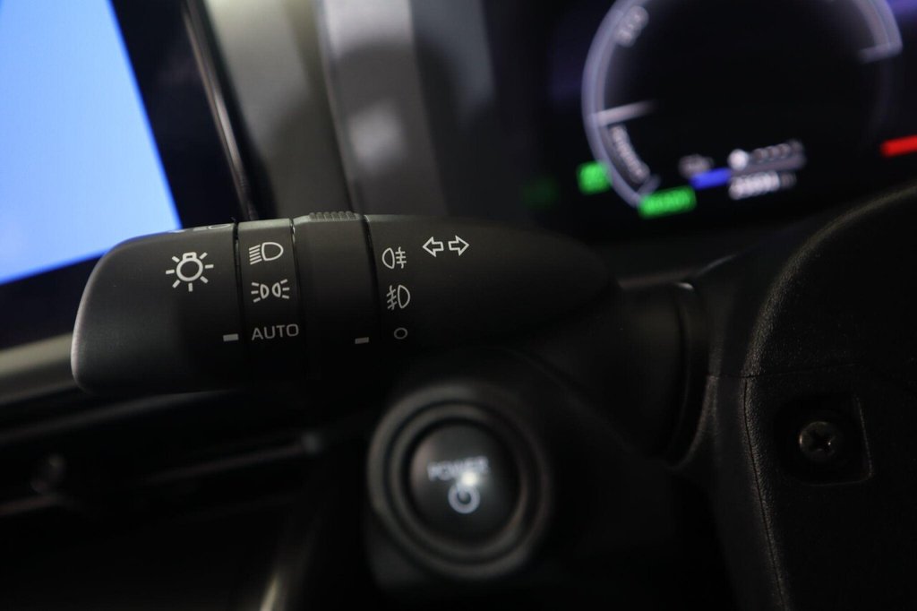 Used Toyota C-HR 2024 for sale - 77172134: Photo 20