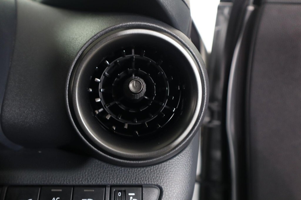 Used Toyota C-HR 2024 for sale - 77172134: Photo 25