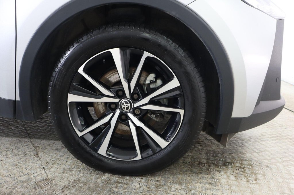 Used Toyota C-HR 2024 for sale - 77172134: Photo 28