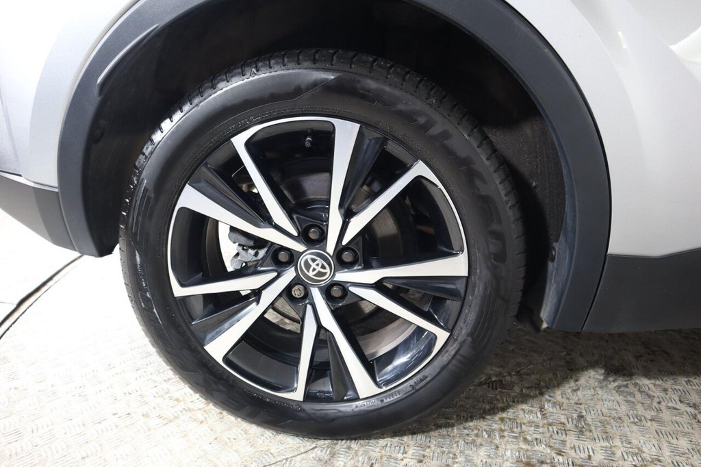 Used Toyota C-HR 2024 for sale - 77172134: Photo 29