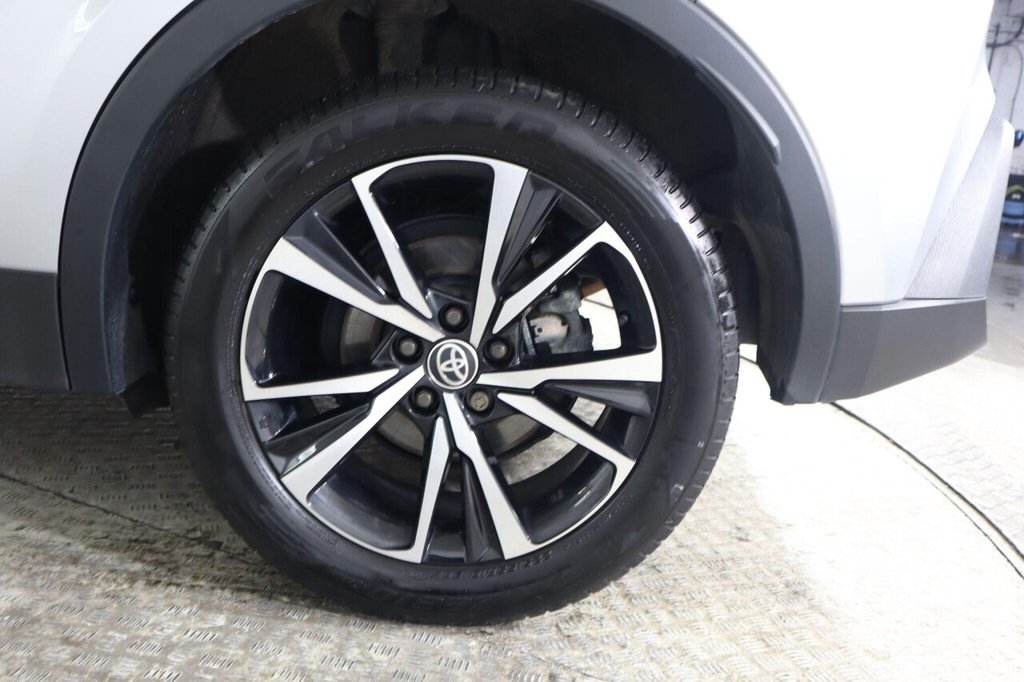 Used Toyota C-HR 2024 for sale - 77172134: Photo 30