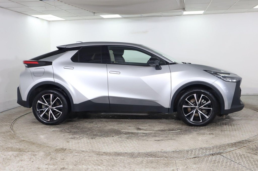 Used Toyota C-HR 2024 for sale - 77172134: Photo 9