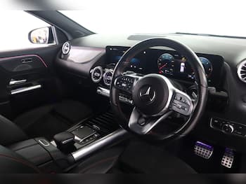 Used Mercedes-Benz GLA 2021 for sale - 79709131: Photo