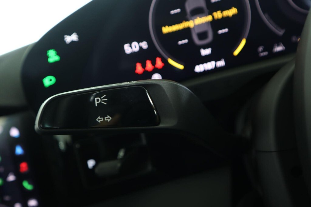 Used Porsche Taycan 2022 for sale - 77133262: Photo 22